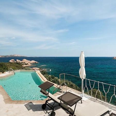 Villa Sul Mare Con Piscina E Jacuzzi Privata Baja Sardinia Eksteriør bilde